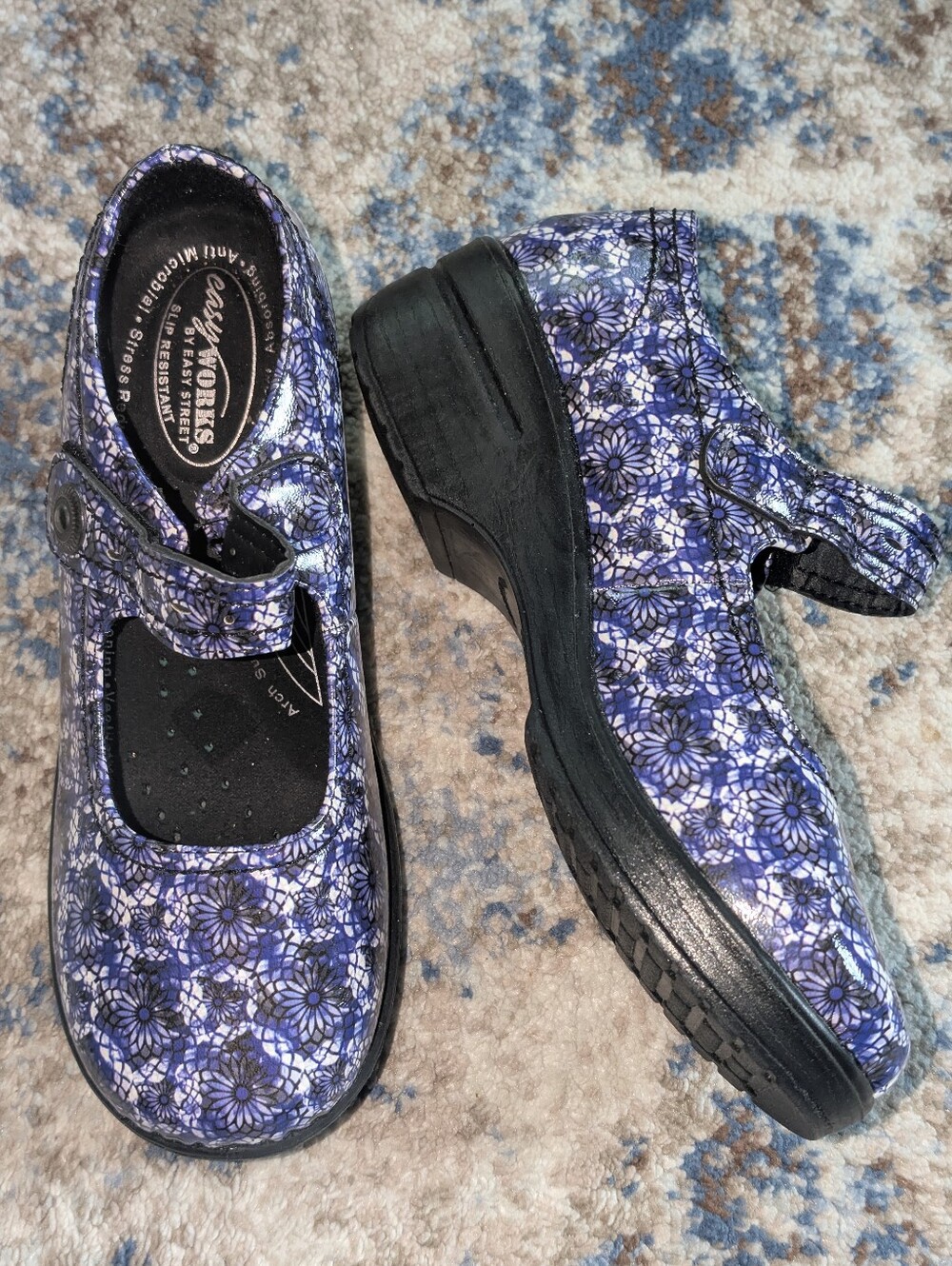 Easy Works By Easy Street Mary Jane Clogs New W/Out Box